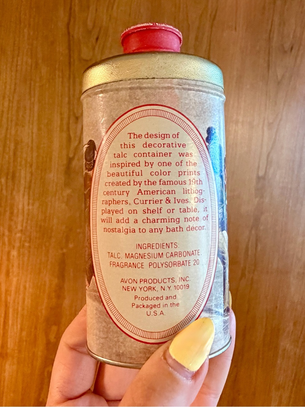 70s Vintage ⚜️ Avon Talc Tin Canisters (4) - Picture 7 of 8